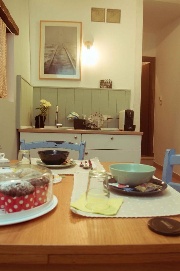 Bed and Breakfast La Finestra Sul Cortile Atri Exterior foto