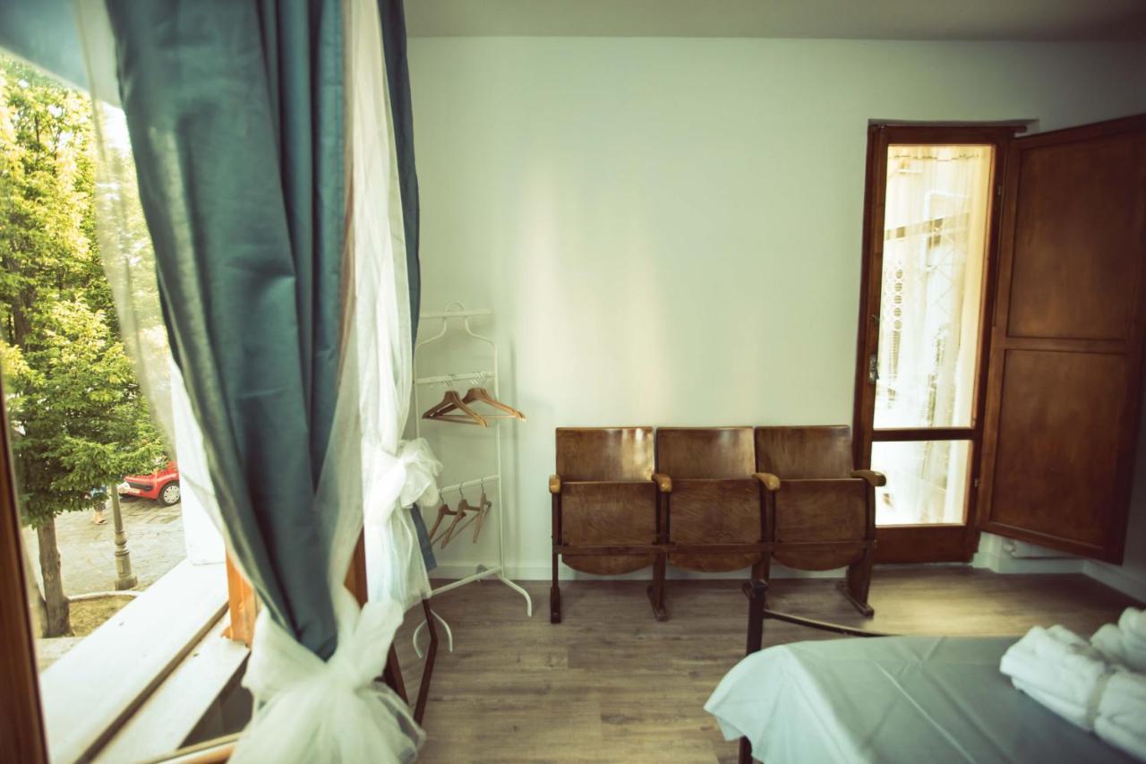 Bed and Breakfast La Finestra Sul Cortile Atri Exterior foto