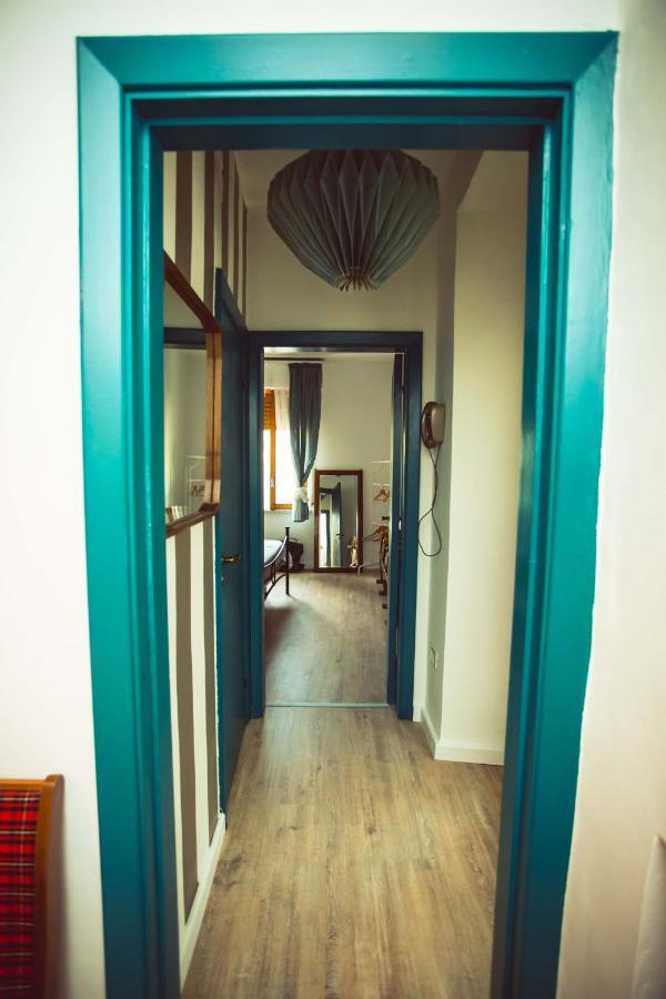 Bed and Breakfast La Finestra Sul Cortile Atri Exterior foto